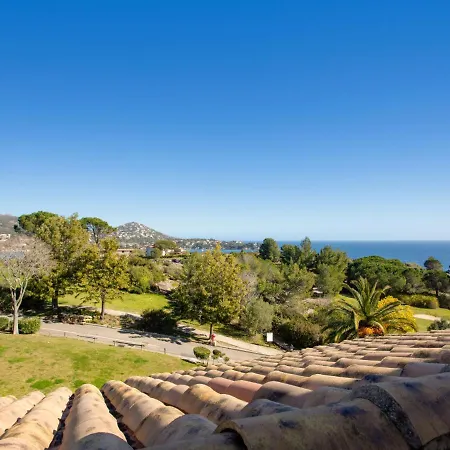 Appartement Le Belvedere - R0 145 By Interhome