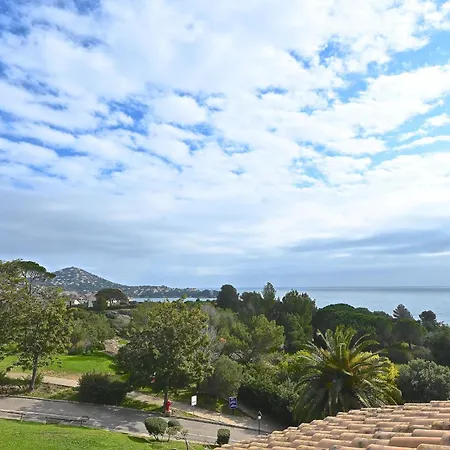 Appartamento Le Belvedere - R0 145 By Interhome