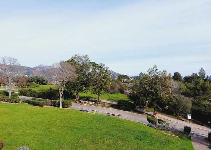 Apartment Le Belvedere - R0 145 By Interhome