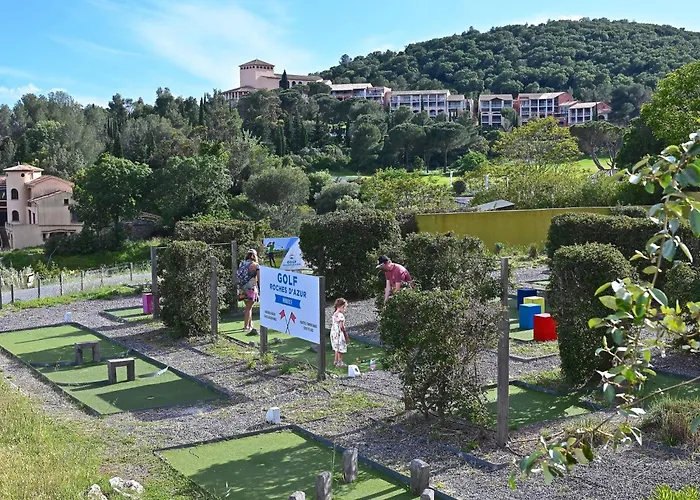 Apartamento Le Belvedere - R0 145 By Interhome Saint-Raphaël