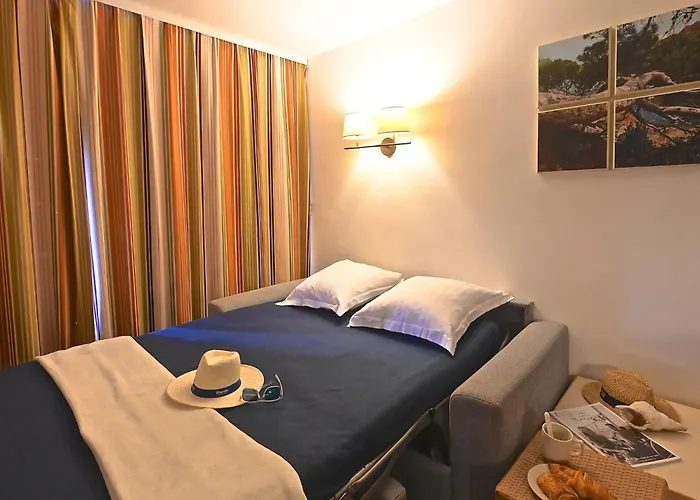 Le Belvedere - R0 145 By Interhome Saint-Raphaël